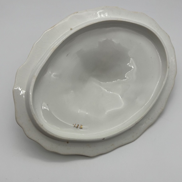 Antique Homer Laughlin, White Granite, Porcelain Covered Casserole, Transferware - Picture 11 of 16